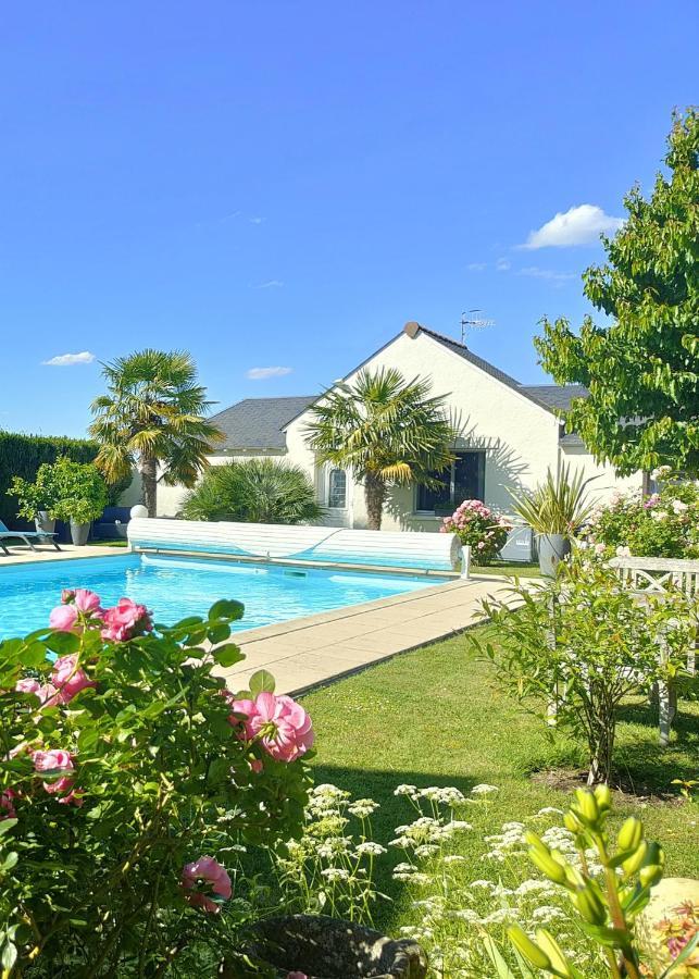 Gite Pause Au Jardin Saint-Branchs Exterior foto